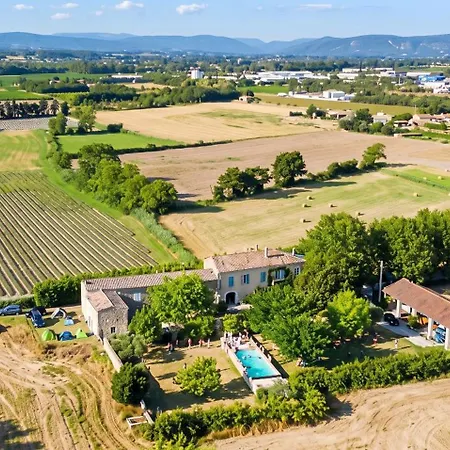 Maison Spacieuse Pres De Avec Piscine Dom wakacyjny